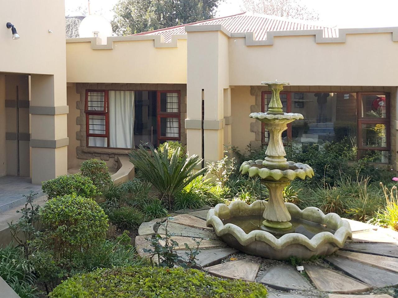 Hotel The Three Countries Estate Benoni Exteriér fotografie