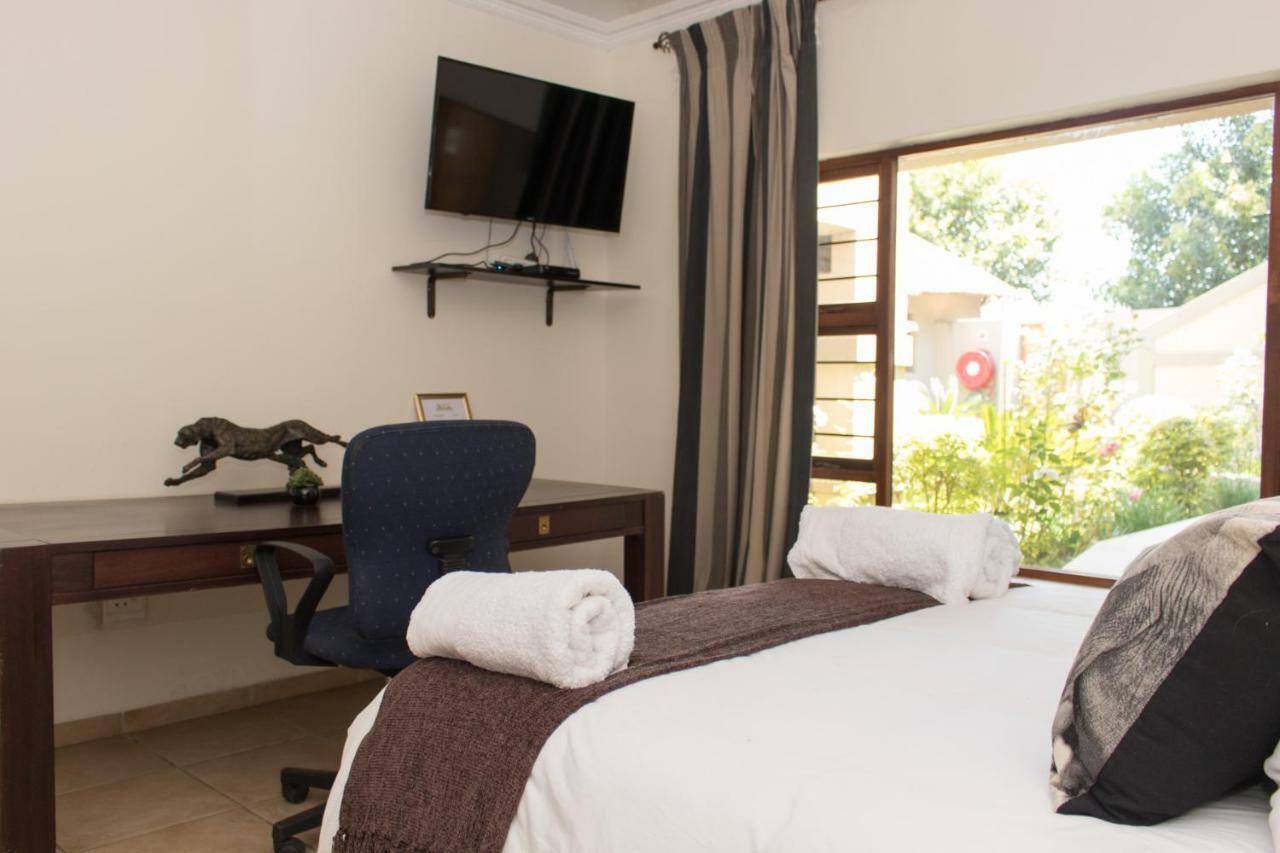 Hotel The Three Countries Estate Benoni Exteriér fotografie